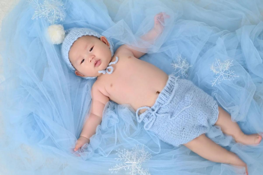 塔城孕妇三个月肚子多大