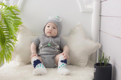 塔城宝宝几个月可以把尿